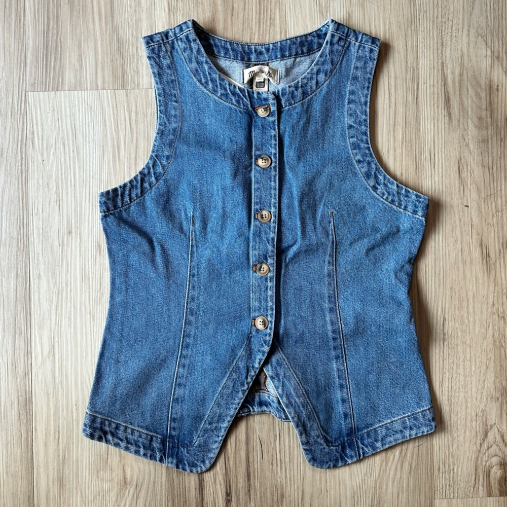 Madewell Denim Crewneck Vest in Java Wash.  Sold out piece. Size 6
